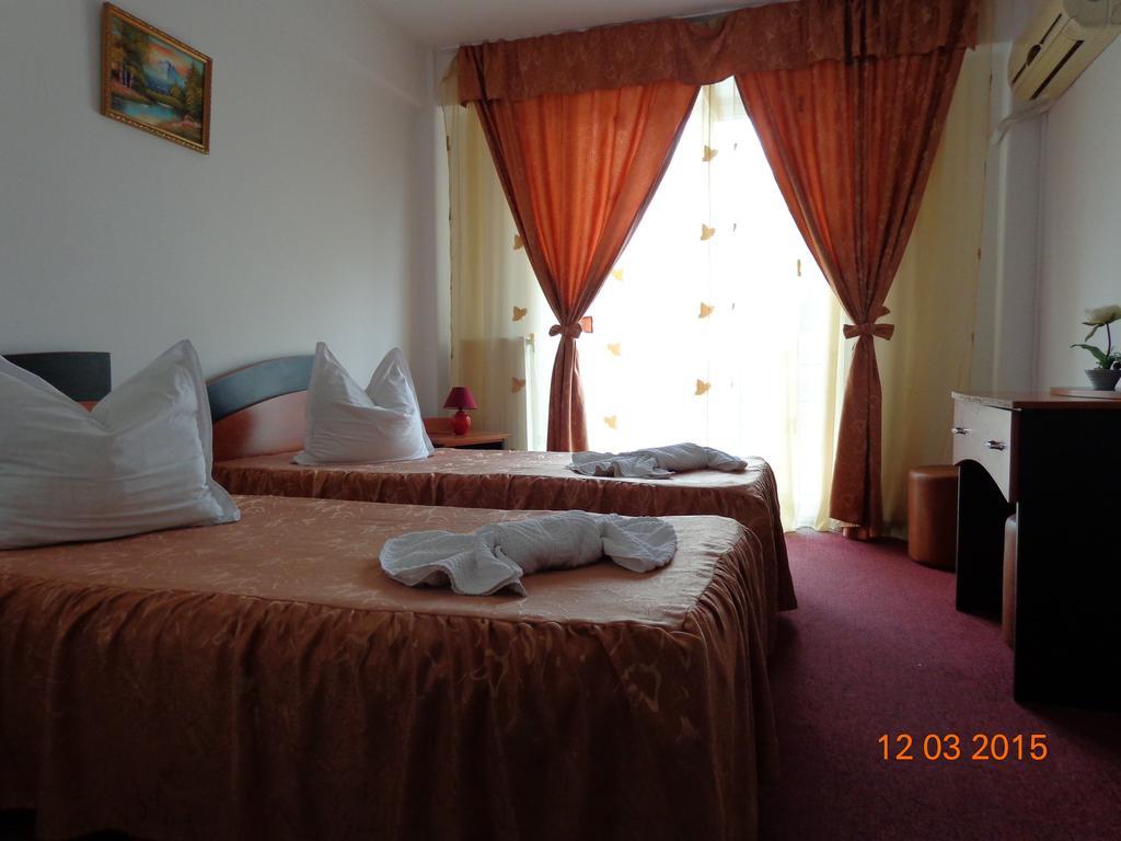 Hotel Cygnus Tulcea Quarto foto